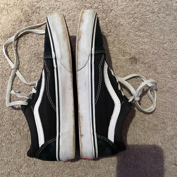 women’s black low top vans - Picture 5 of 7